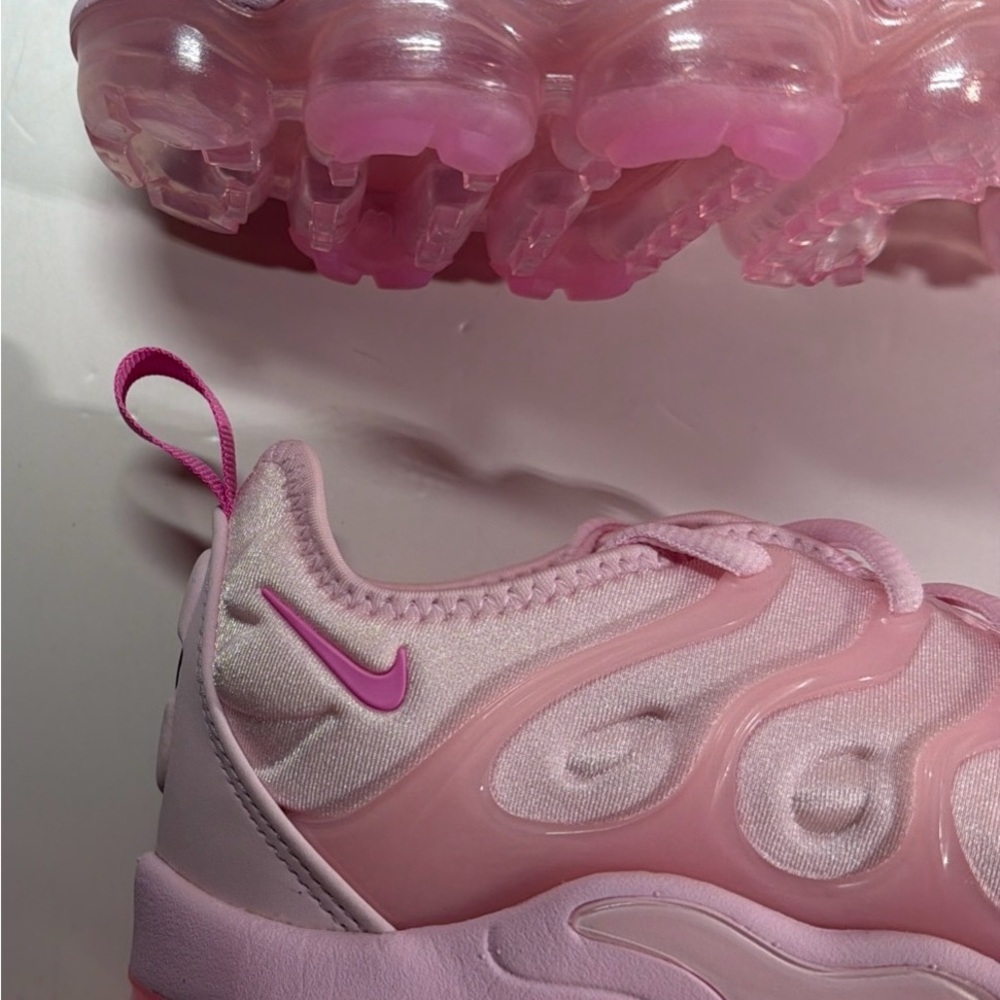 Nike Air VaporMax Plus Pink Foam Pink Women’s Women Size 8 FZ3614-686 Last One - Picture 2 of 12